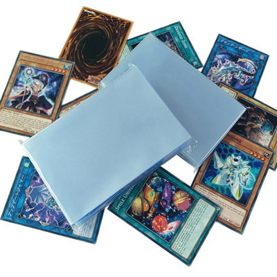 Los PP despejan las mangas de la tarjeta del dominio para dixit la tarjeta de juego de Mysterium